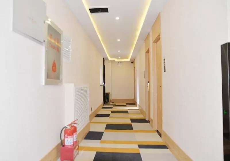 ホテル Greentree Inn Shanxi Taiyuan Hanxiguan Street Wanda Mansion Shell