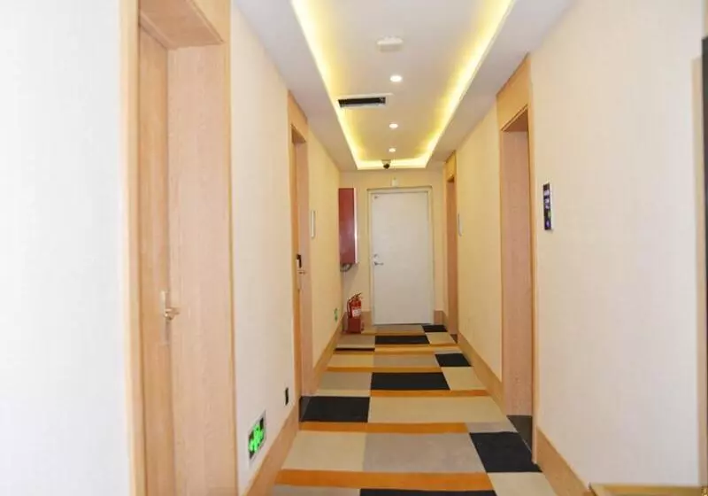 ホテル Greentree Inn Shanxi Taiyuan Hanxiguan Street Wanda Mansion Shell