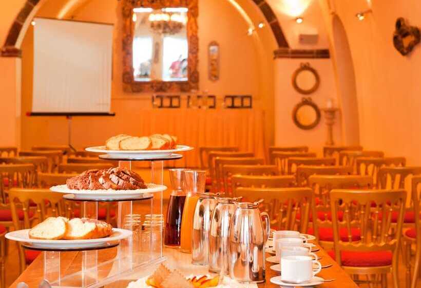 Andromeda Villas & Spa Resort