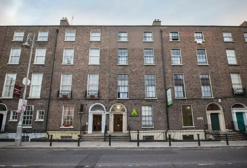 בית מלון כפרי Abrahams Hostel