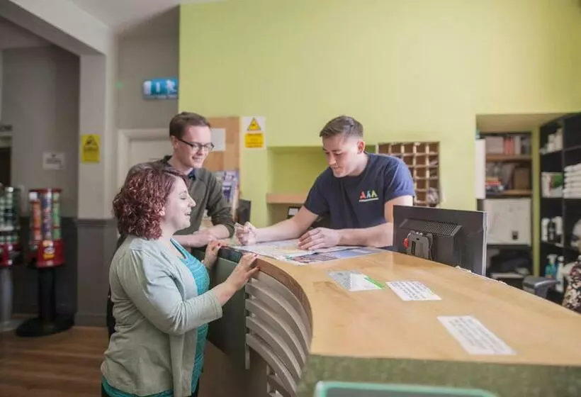 בית מלון כפרי Abrahams Hostel