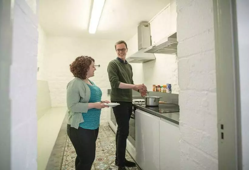 בית מלון כפרי Abrahams Hostel