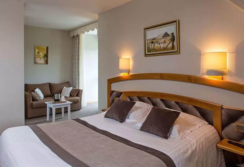 Отель Best Western Le Relais De Laguiole Hôtel & Spa