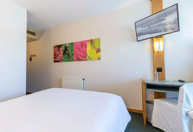 Отель Best Western Le Relais De Laguiole Hôtel & Spa