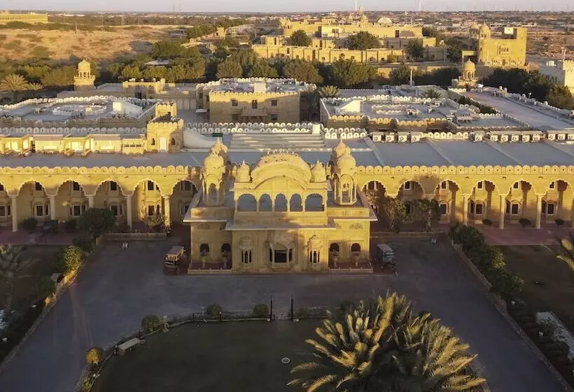 Отель Fort Rajwada,jaisalmer