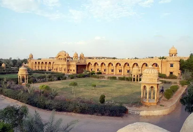 Отель Fort Rajwada,jaisalmer