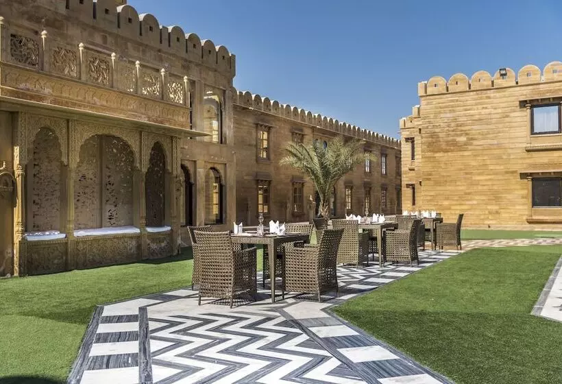 Отель Fort Rajwada,jaisalmer