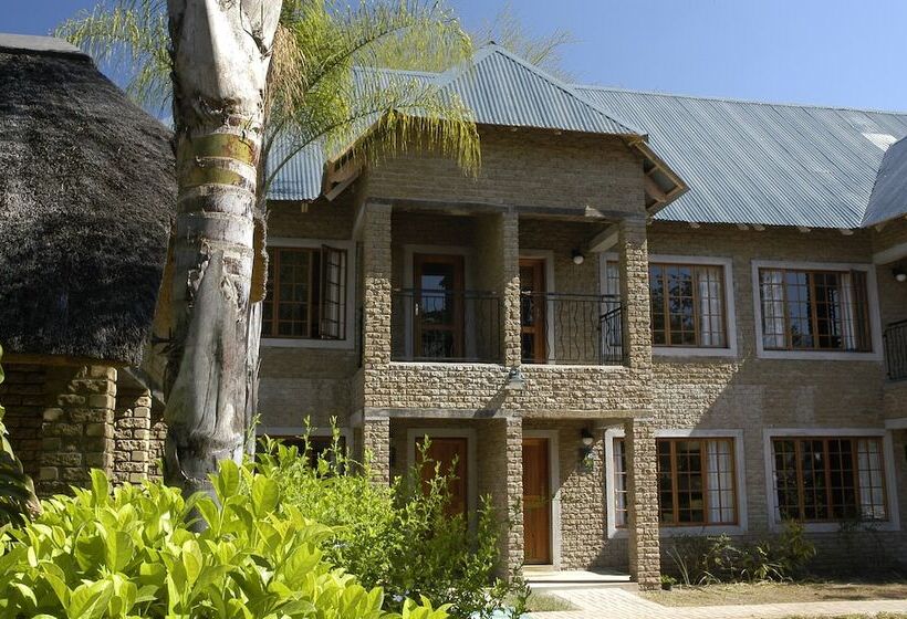 בית מלון כפרי Hippo Hollow Country Estate