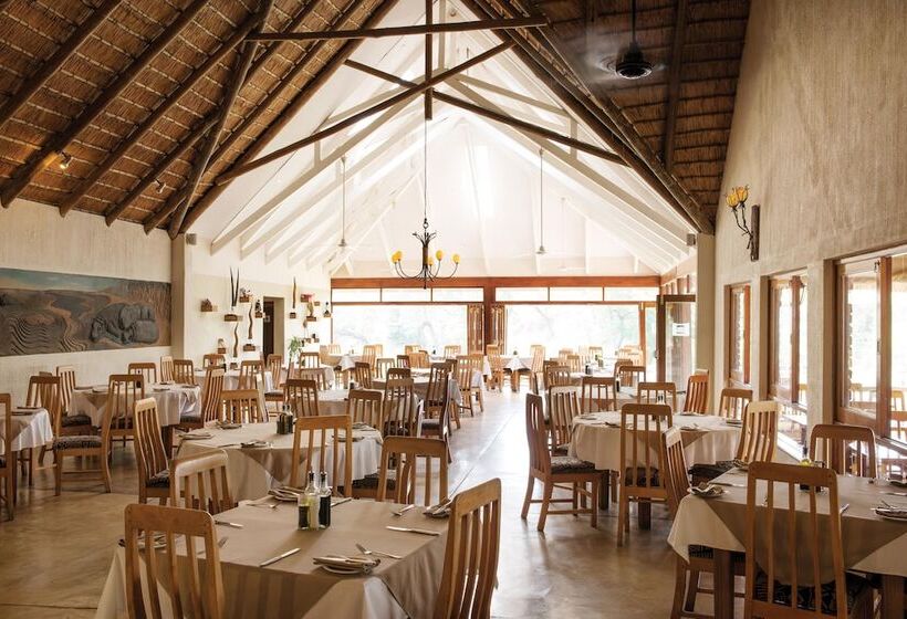 בית מלון כפרי Hippo Hollow Country Estate