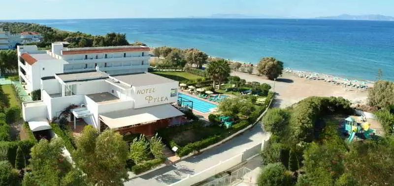 Otel Pylea Beach
