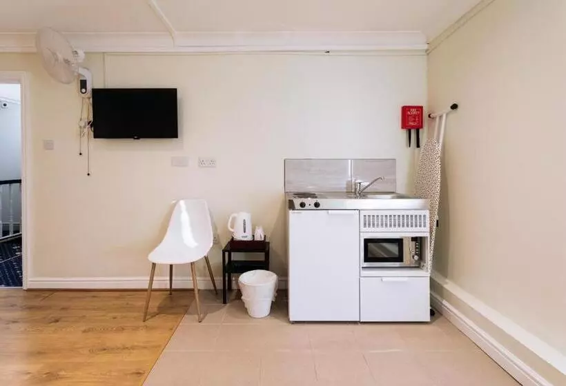 ホテル Gallery Hyde Park Hostel