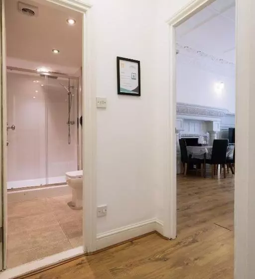 ホテル Gallery Hyde Park Hostel