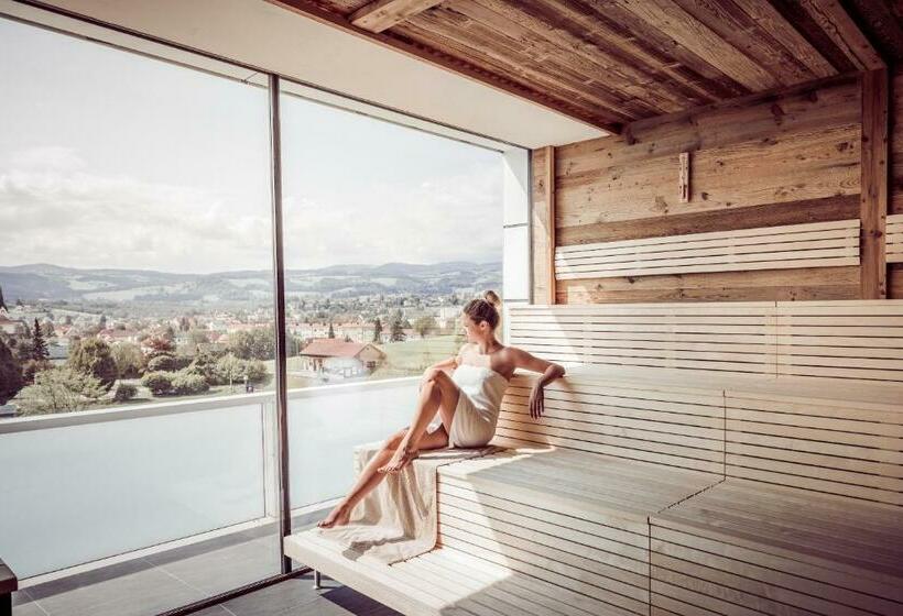 בית מלון כפרי Und Therme Nova