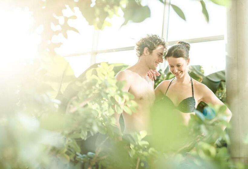 בית מלון כפרי Und Therme Nova