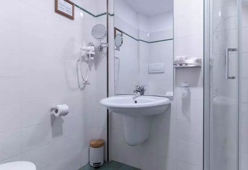 فندق Villa Cesi Resort & Spa