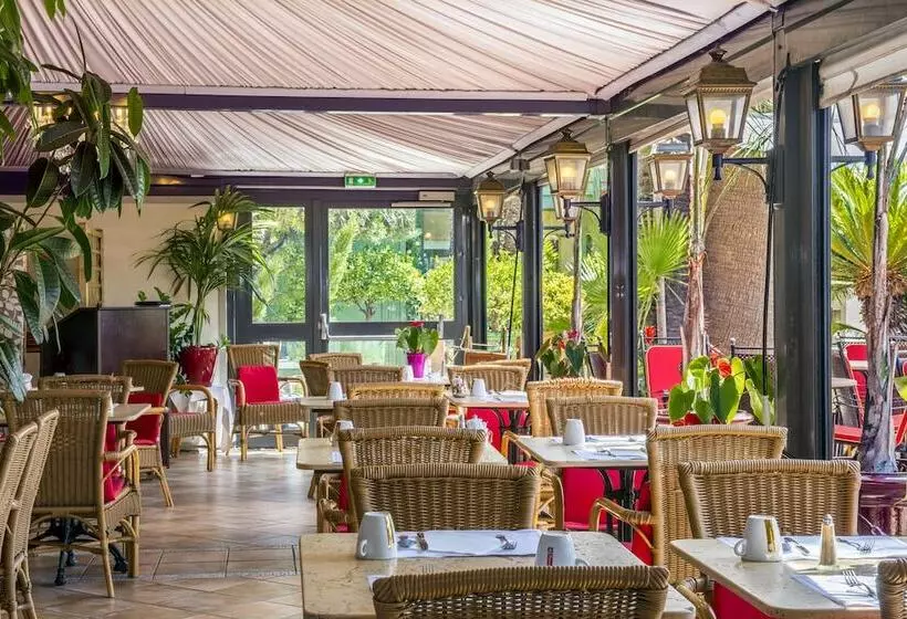 בית מלון כפרי Hôtel West End Promenade