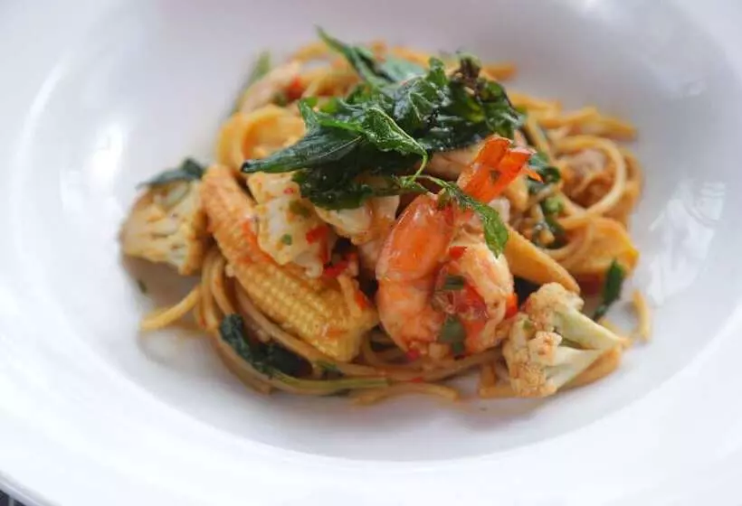 فندق Woraburi Phuket Resort & Spa   Sha Plus