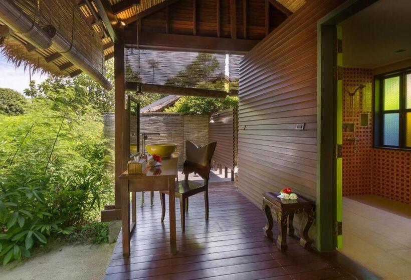 호텔 Zeavola Resort