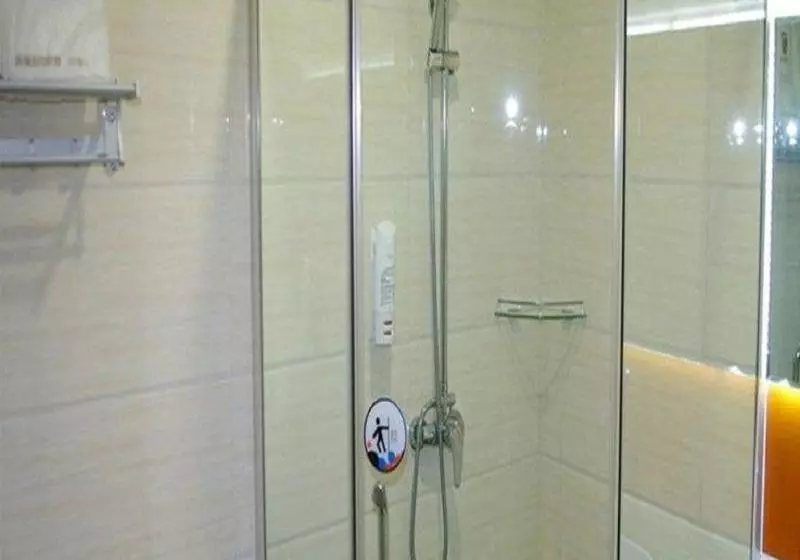 Hotelli 7 Days Premium Lanzhou Highspeed Rail West Passenger Station Branch
