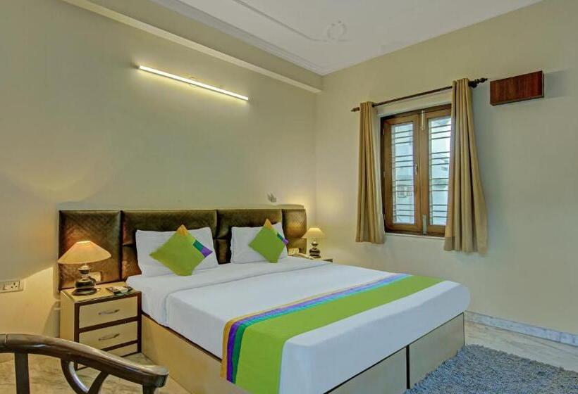 Itsy Hotels Swastika Inn Sector 26