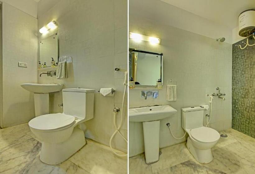 Itsy Hotels Swastika Inn Sector 26