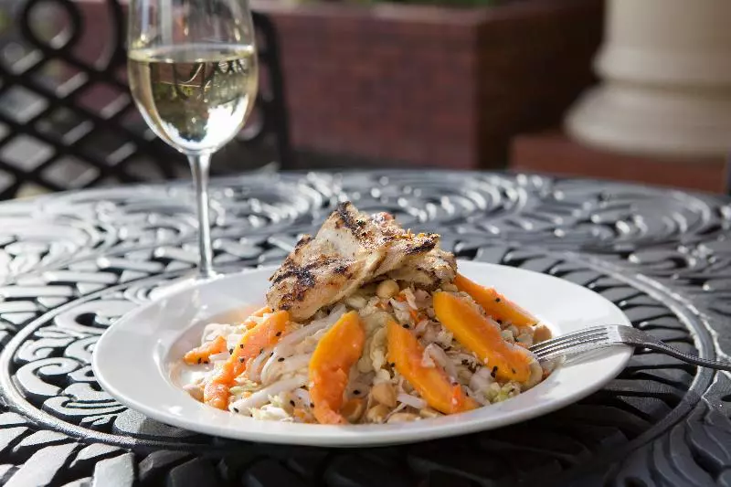 Hotelli Mcmenamins Grand Lodge