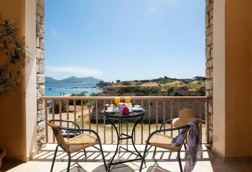 ホテル Methoni Beach