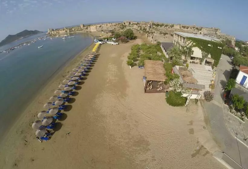 ホテル Methoni Beach
