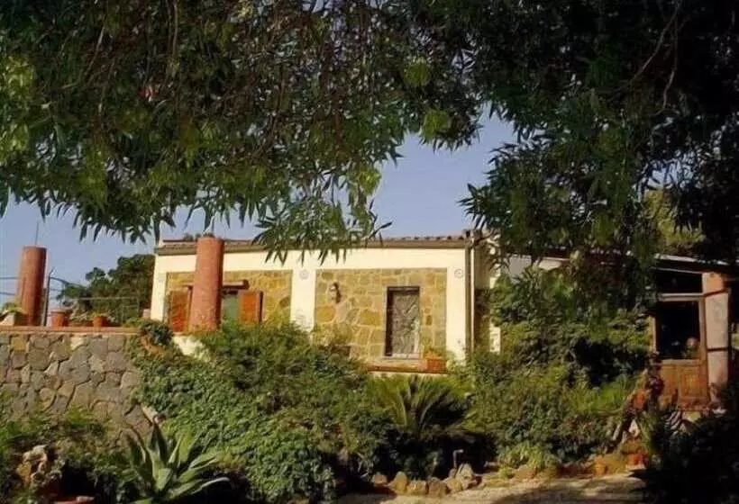 تختخواب و صبحانه Casa Terranova