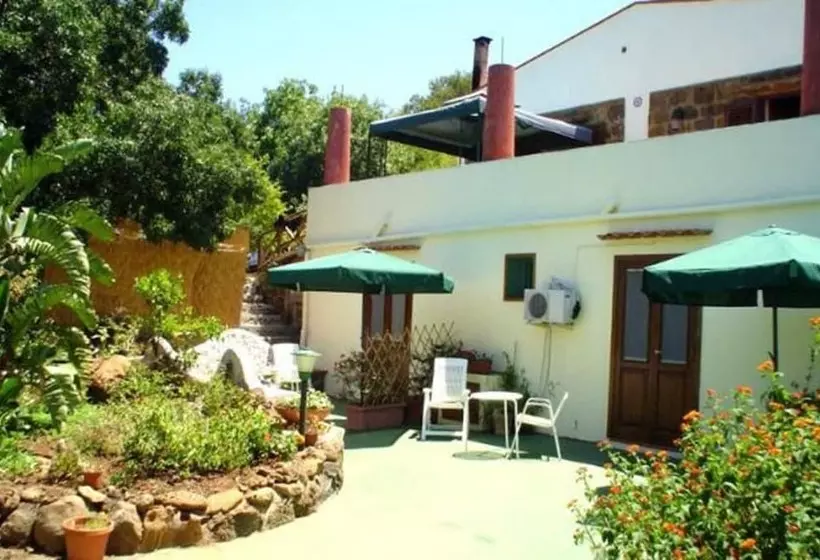 تختخواب و صبحانه Casa Terranova