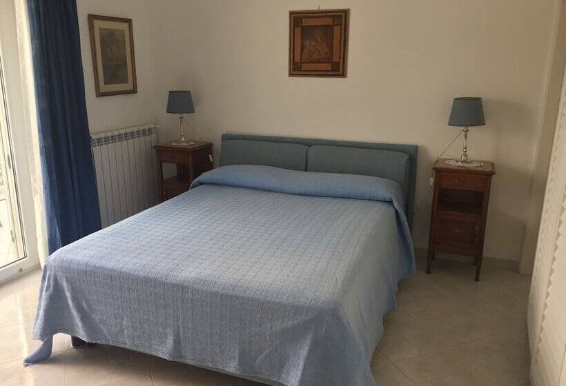 تختخواب و صبحانه La Ninfa Di Capri