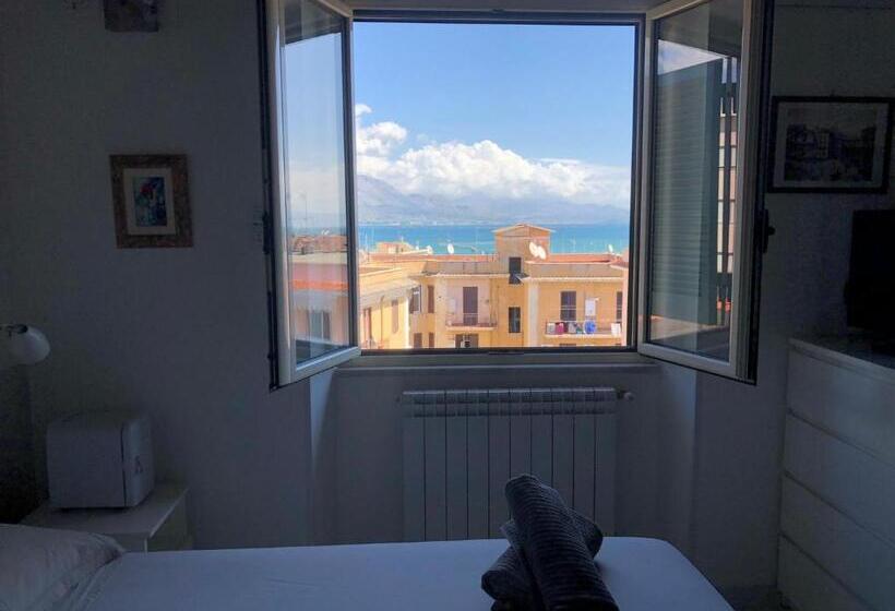 مبيت وإفطار Le Suites Maor