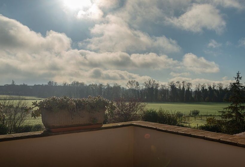 ベッドアンドブレックファースト Villa Barbarossa