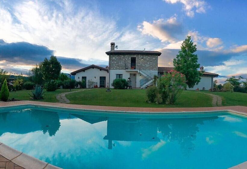 ベッドアンドブレックファースト Villa Barbarossa