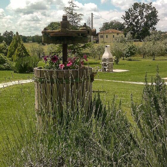 ベッドアンドブレックファースト Villa Barbarossa