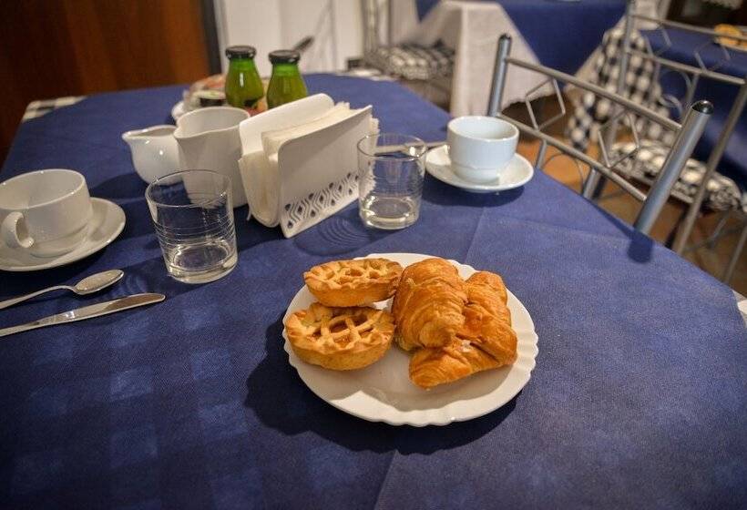 ベッドアンドブレックファースト Villa Barbarossa