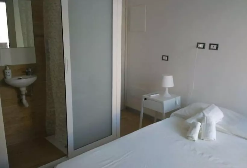 La Casa Di Penelope B&b E Noleggio Bici Elettriche