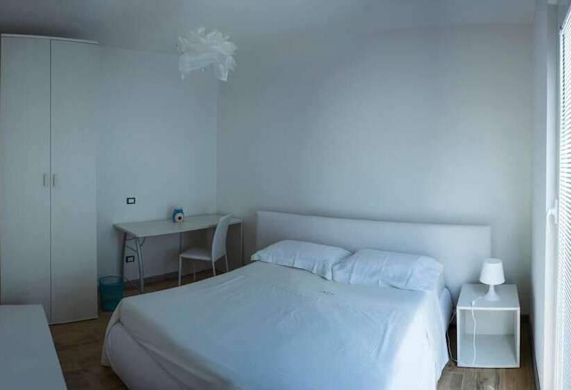 La Casa Di Penelope B&b E Noleggio Bici Elettriche