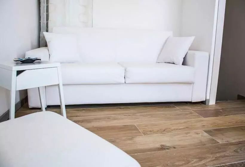 La Casa Di Penelope B&b E Noleggio Bici Elettriche