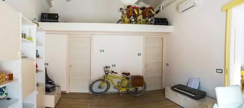La Casa Di Penelope B&b E Noleggio Bici Elettriche