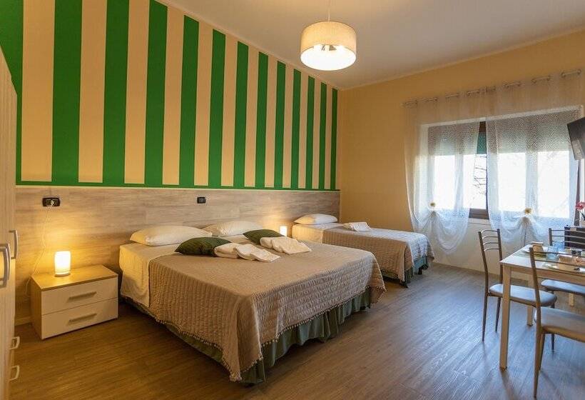 پانسیون L Operas