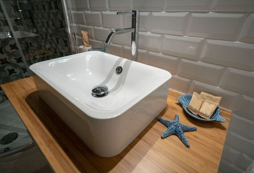 پانسیون Sea Station Polignano Rooms