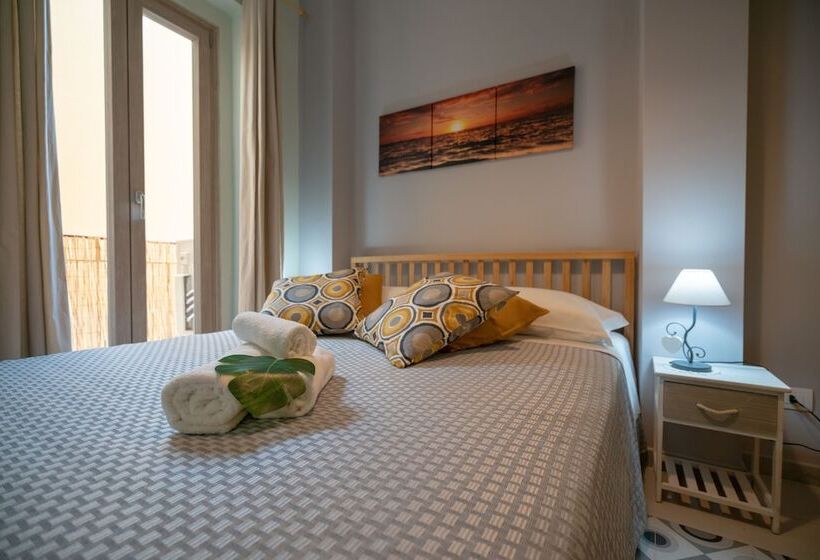 پانسیون Sea Station Polignano Rooms