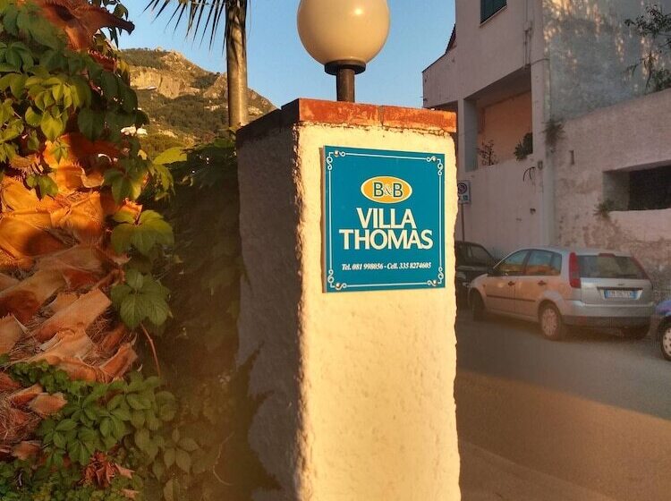 تختخواب و صبحانه Villa Thomas Bb Conduzione Familiare