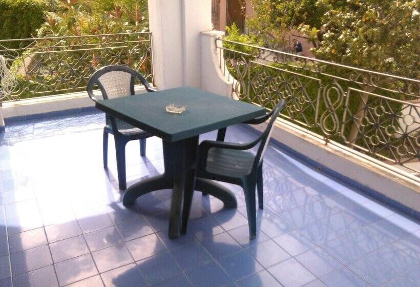 تختخواب و صبحانه Villa Thomas Bb Conduzione Familiare