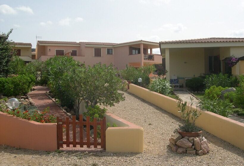 Хостел Villette Close Up Rena Majore