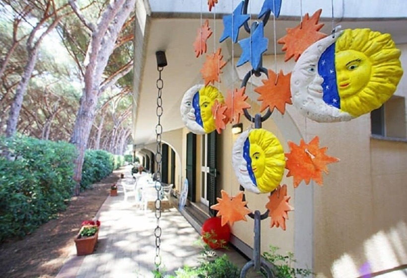 בית מלון כפרי Camping Village Marina Chiara