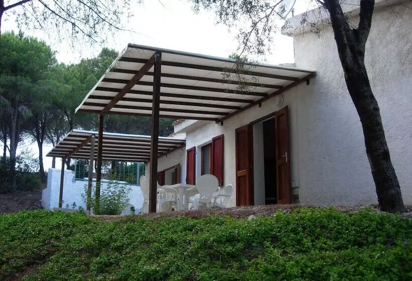 ホテル Villaggio Camping Calapineta