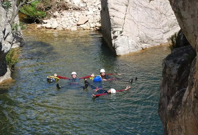 ホテル Villaggio Camping Calapineta