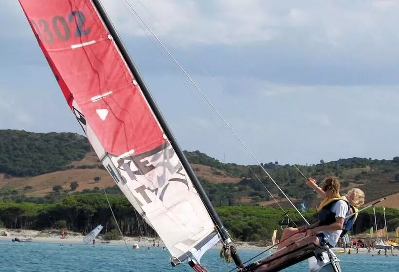 ホテル Villaggio Camping Calapineta